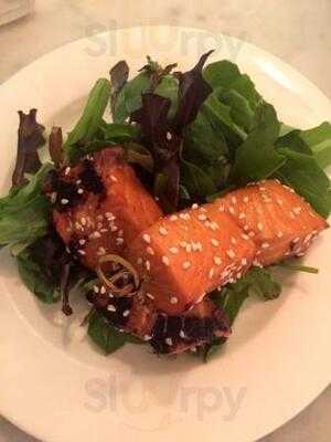 The Roger Parlour Lounge