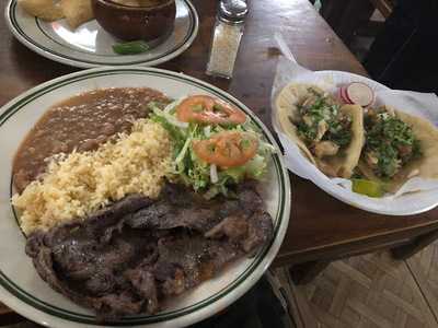 Taqueria El Fogon 2