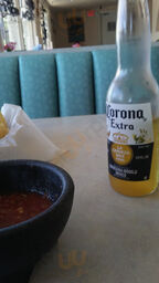 La Playita Restaurant