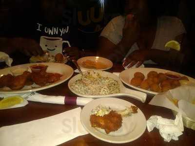 Spectrum Bar & Grill