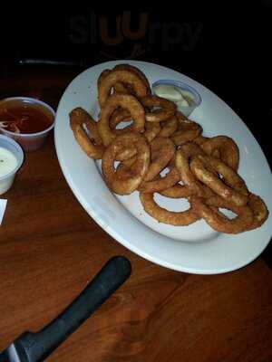 Spectrum Bar & Grill