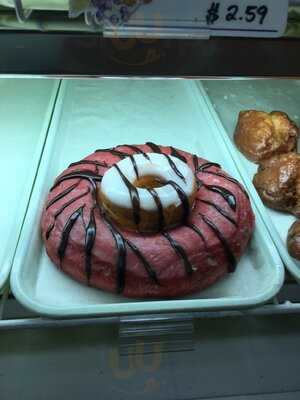 Somethin' Sweet Donuts