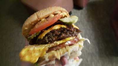 Christopher's Gourmet Grill