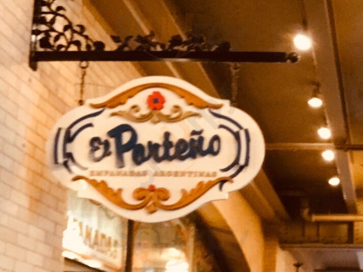 El Porteno Empanadas