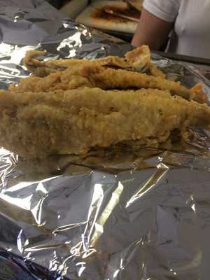 A & V Pizza And Restaurant