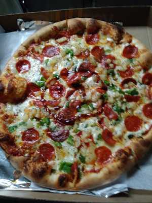 A & V Pizza And Restaurant