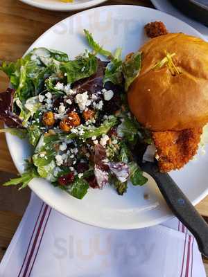 Terra Restaurant & Bar