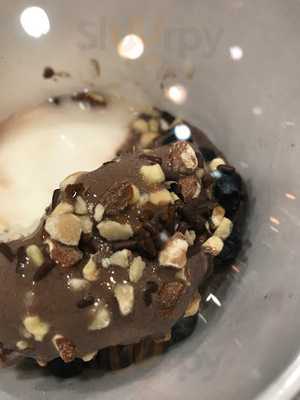 Menchie's Green Lake