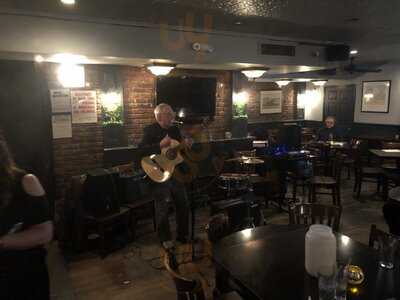 Cassidy's Pub & Restaurant