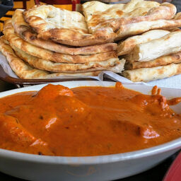 Naan N Curry