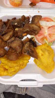 Macillon Grio Fish And Chicken