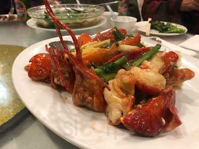 Happy Chinese Restaurant