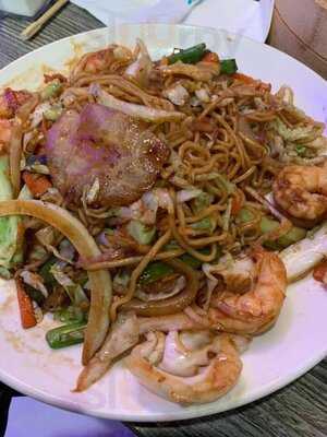 Facing East Noodle & Bar