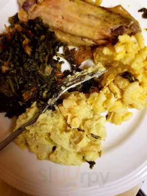 Rush Hour Deli & Grocery