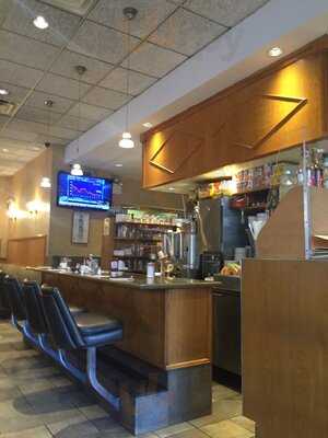 Gracie Mews Restaurant Corporation