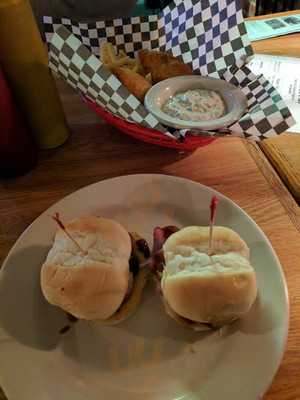 Highway House Bar And Grill