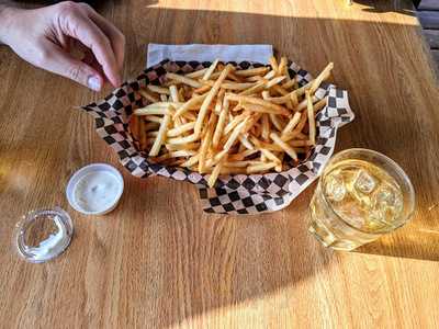 Highway House Bar And Grill