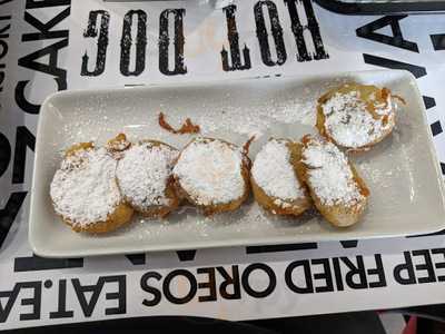 Poor Huey's Hot Dog Company