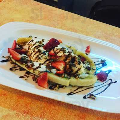 The Loft On H Restaurant & Lounge