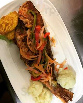 The Loft On H Restaurant & Lounge