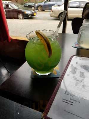 The Loft On H Restaurant & Lounge