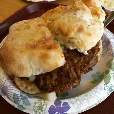 Sandy's Bakery & Deli