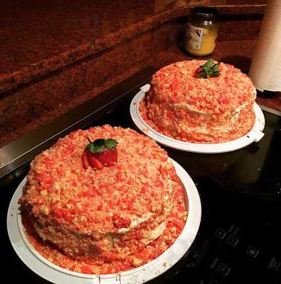 Chow Bella's Rock & Rolls