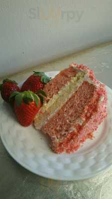 Chow Bella's Rock & Rolls