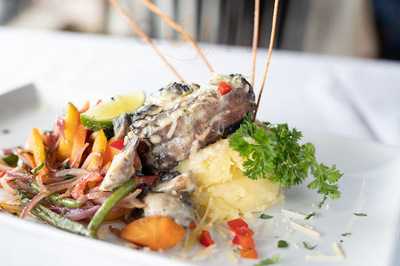 La Herradura Peruvian Restaurant