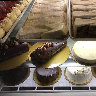 Zaro's Family Bakery