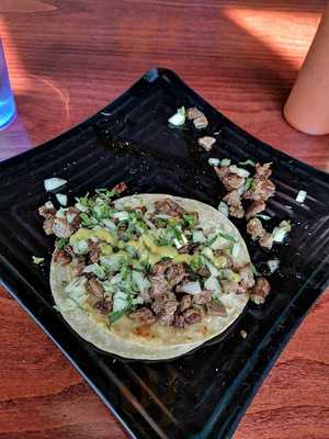 Ma' Tona's Restaurant