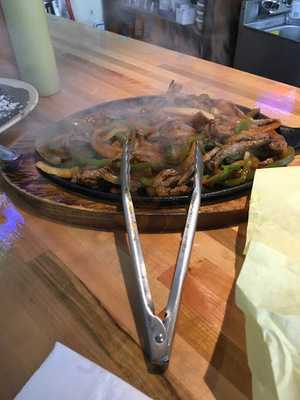 Ma' Tona's Restaurant