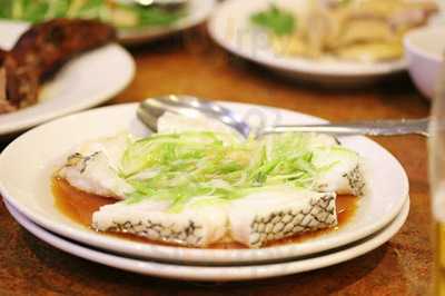 Hong Kong Garden Seafood & Bbq Cafe