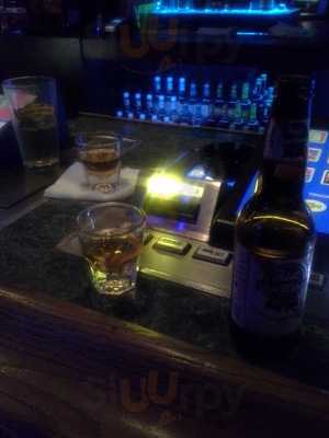 Flex Cocktail Lounge