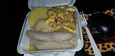 Shana's Caribbean Cafe