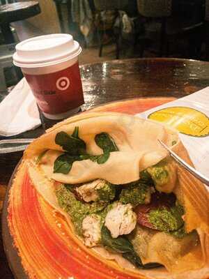 Bonjour Crepes & Wine