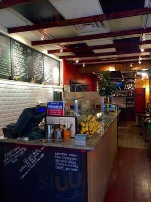 Bonjour Crepes & Wine