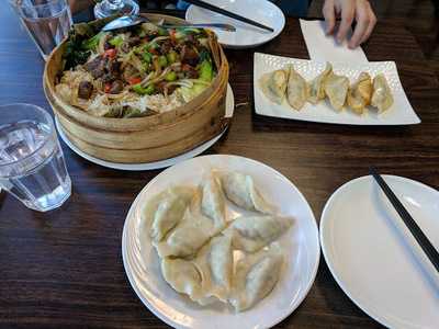 J' Dumpling House