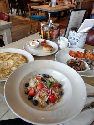 Bill Baker's Restaurant & Bar