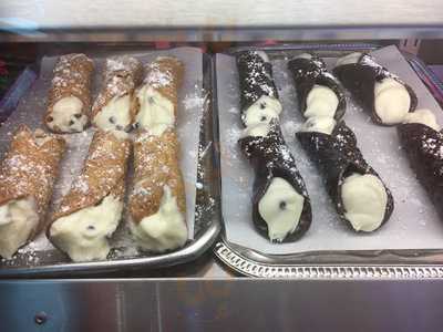 Rocky's Pizzeria Restaurant