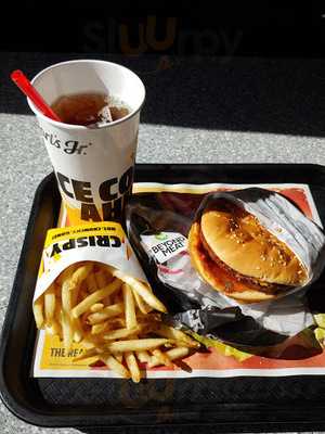 Carl's Jr.