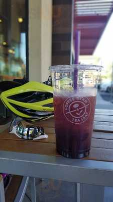 Coffee Bean & Tea Leaf