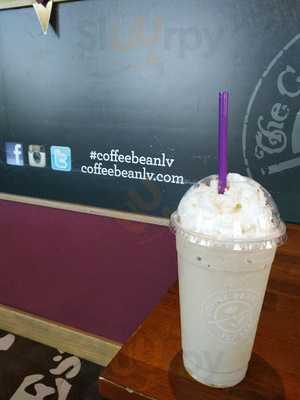 Coffee Bean & Tea Leaf