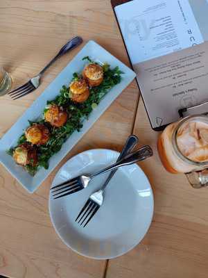 2 Qube Restaurant & Lounge Llc