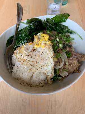 2 Qube Restaurant & Lounge Llc