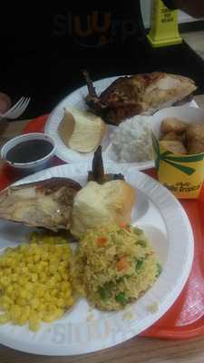 Pollo Tropical
