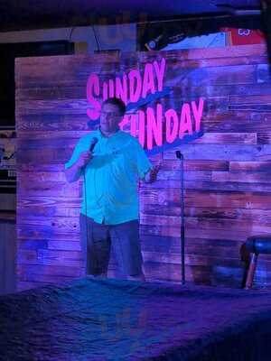 Noreens Cocktail Lounge