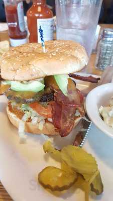 Front Row Restaurant & Saloon