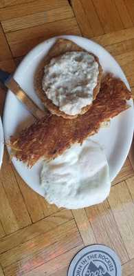 Front Row Restaurant & Saloon