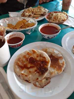 Los Planes De Renderos Pupuseria